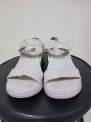 1回着用・美品】スケッチャーズ スリップインズ サンダル 23cm