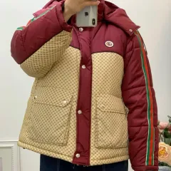 GUCCI グッチ GG パータン キルティング ダウン 38サイズのサムネイル