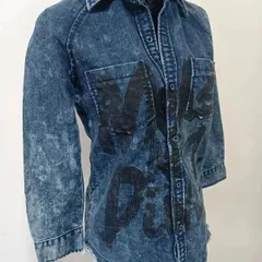 お値下げ！！！【値段タグ付！！】♡パンク系／ゴスロリ系／ギャル系♡【MAISON GILFY／メゾンギルフィ―】ストーンウォッシュ・デニム  ラグランスリーブ グラフィティ・プリントシャツ 　302.のサムネイル