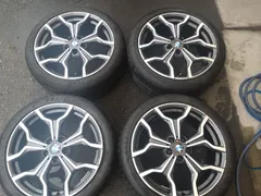 BMW　X1（F48）　X2（F39）　Mライト　アロイ　ホイール　722M　純正　19インチ 8.0J +47 PCD　112-5H　中古　4本　※タイヤは付属なしのサムネイル