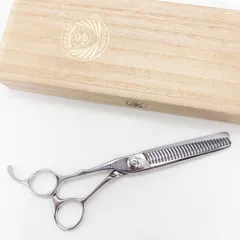 ナルトシザーズ ナルトシザーNARUTO SCISSORS】三梳きヘネシーレフティ