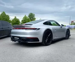 ポルシェ911 992 リア ディフューザーのサムネイル