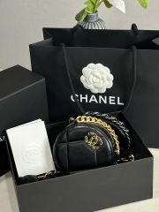 CHANEL ノベルティ キルティング チェーンショルダーバッグ - メルカリ