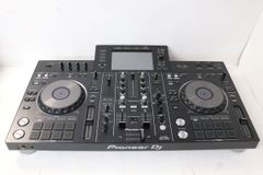 XDJ-XZ DJ コントローラー ハードケース 付き。 - メルカリ