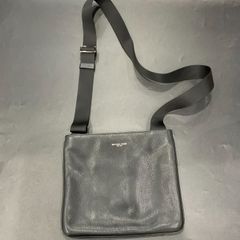 PELLE MORBIDA HYDROFOIL サコッシュ ネイビー - メルカリ