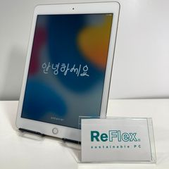 中古】iPad Air 2 16GB ゴールド Wi-Fi+Cellular - メルカリ