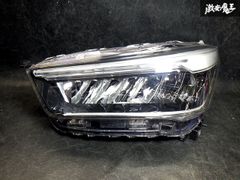 トヨタ ライズ A201系 商品名：右ヘッドランプユニット81110-B1700