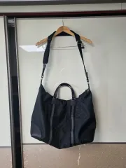 グッチ ブラック キャンバス ボストン バッグ 出品のサムネイル