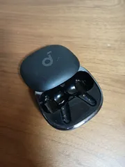 Anker Soundcore Liberty 4 充電ケースのみ　ブラックのサムネイル