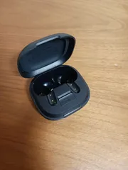 Anker Soundcore P40i　充電ケースのみ ブラックのサムネイル