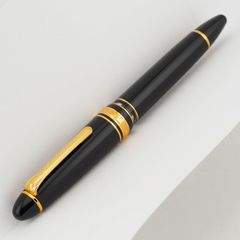 新品 未開封セーラー万年筆 万年筆 プロフィットレアロ ブラック 中字