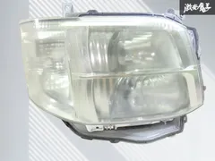 【点灯OK！】TOYOTA トヨタ 純正 200系 ハイエース HID ヘッドライト ヘッドランプ レンズ 右 右側 運転席側 打刻 65 KOITO 26-129 即納 棚のサムネイル