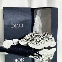 希少 世界限定470足 Dior B9S ERL カナージュ オブリーク 42 - メルカリ