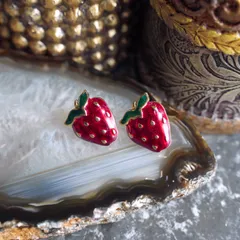 USA VINTAGE METAL STRAWBERRY DESIGN EARRING/アメリカ古着メタルストロベリーデザインピアスのサムネイル