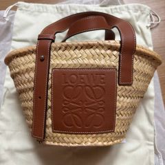 新品LOEWEバッグ スモール バスケット ウィリアム・ド・モーガン