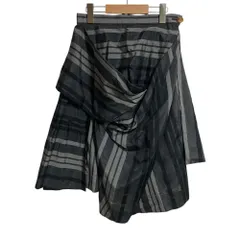 良品 Vivienne Westwood ヴィヴィアンウエストウッド レッドレーベル ストライプ アシンメトリースカート サイズ2 ブラック グレー レディース 古着 中古 USEDのサムネイル