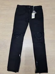 新品)mnml ムパ ブラックデニム 33サイズのサムネイル