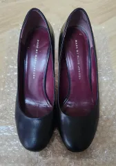 MARCJACOBS 黒色 パンプス ヒールのサムネイル