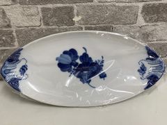 廃盤品 & 新品未使用 ロイヤルコペンハーゲン ブルーフラワー オーバル