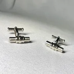 希少 MONTBLANC モンブラン 艶消し&鏡面シルバーメタリック バー型 カフス カフリンクス ボタン メンズアクセサリー ビジネスのサムネイル