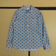 Ami Paris アミパリス 水色 長袖シャツ ハート総柄 Lサイズ Ami Paris アミパリス 水色 長袖シャツ ハート総柄 Lサイズ - メルカリ
