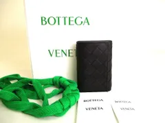 ボッテガヴェネタ BOTTEGA VENETA イントレチャート シルバー金具 カーフスキン 6連 キーケース キーリング メンズ レディース 【未使用保管品】のサムネイル