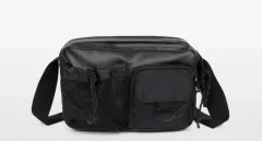EASTPAK タープ メッセンジャー クロスバッグ 新品 ブラックのサムネイル
