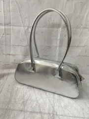 【中古】LILY BROWN ﾘﾘｰﾌﾞﾗｳﾝ ﾐﾆﾎﾞｳﾘﾝｸﾞﾄｰﾄﾊﾞｯｸﾞ ｼﾙﾊﾞｰ  991925659のサムネイル