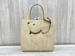 キタムラ 犬モチーフ レザー トートバッグ アイボリー - メルカリ