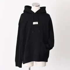 MM6 MAISON MARGIELA エムエムシックス メゾン マルジェラ パーカー スウェット ナンバリングスウェットシャツ SH0GU0033 M25025 メンズ ユニセックス ブラック コットン フード ロゴ ワンポイント 長袖のサムネイル