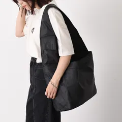 Y-3 ワイスリー ショルダーバッグ バッグ NEWSPAPER BAG L KD4181 レディース ユニセックス ブラック ナイロン ニュースペーパーバッグ Yohji Yamamoto ロゴ クロスボディ仕様 カーゴポケット A4サイズ収納可のサムネイル