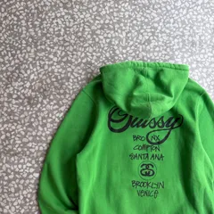 [ Archive アーカイブ Y2K ] STUSSY / World Tour hoodie size M ステューシー　オールドステューシー　Y2K　ワールドツアー　ショーンフォント　ストリート　ユニセックス　緑のサムネイル