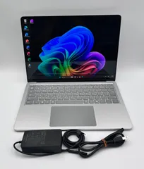 B382// 極美品　Microsoft Surface Laptop 第7世代 16GB / 512GB / Windows 11 Pro / Office 2024 付きのサムネイル