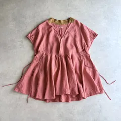 美品 / KAPITAL キャピタル / 半袖 リネン ウエスト切替 ギャザー Vネック チュニック シャツ / レディース XS/0 / くすみピンク / 日本製 / ブラウス / トップスのサムネイル
