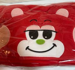 Audi ぬいぐるみ クッション レッド未使用タグ付き - メルカリ