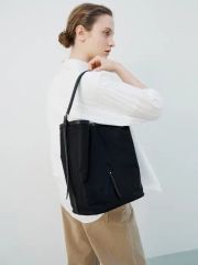 未使用美品 Y'SACCSナイロン製リュック・ショルダー 2way グレージュ