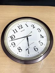 値下げ】IN HOUSE 掛時計 木目調 ウォルナット イングランド製 - メルカリ