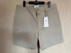 387 AMI ベージュ ショートパンツ XXL サイズのサムネイル