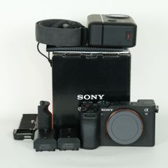 撮影回数300回未満 SONY α7CR フルサイズミラーレス一眼カメラ 超美品
