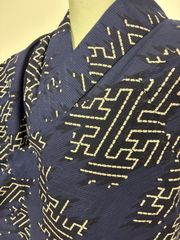 梅*ん様 本場琉球絣 縹色（はなだいろ）のお着物（袷） - メルカリ