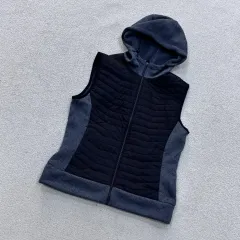 90 新品 THE NORTH FACE ザノースフェイス レディース フード 軽量 ベスト 0626Eのサムネイル