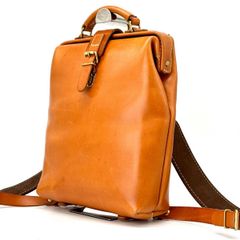 エドモンド様専用 ビートルリュック(R-3) キャメル - メルカリ