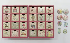【中古】グッズセット Pokemon Holiday Blessings アドベントカレンダー(入れ物＆ステッカー＆缶バッジのみ) 「ポケットモンスター」 ポケモンセンター限定のサムネイル