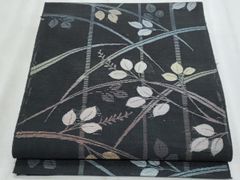 夏用 紗 袋帯 黒地 リーフ文様 芝草 金糸 着物 072b - メルカリ