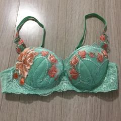 新品未使用マルコ リュミエス2/1カップストラップレスプラ D70 - メルカリ