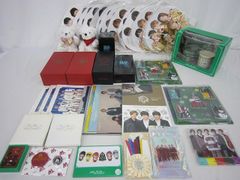 King & Prince セット 雑誌 CD・うちわ・ポスター等のグッズ King & Prince グッズ まとめ売り うちわ CD DVD - メルカリ