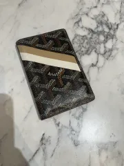 正規品 Masion Goyard ゴヤール サンピエール 財布のサムネイル