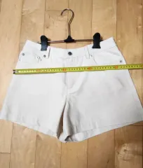 A.P.C. アーペーセー クリーム色 デニム ハーフパンツのサムネイル