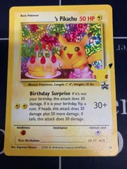 おたんじょうびピカチュウ　英語版　プロモ　ポケカのサムネイル