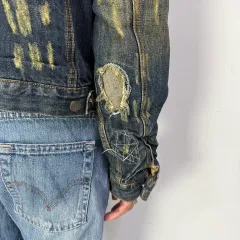 アバクロンビー エズラピーチ ヴィンテージ ウォッシュド デニムジャケットのサムネイル